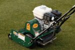 California Trimmer Classic 20 in. 7-Blade Honda GX160 Gas Self-Propelled Reel Lawn Mower with Grooved Front Roller - Image 5